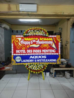 Papan Bunga di Kuniran Batangan
